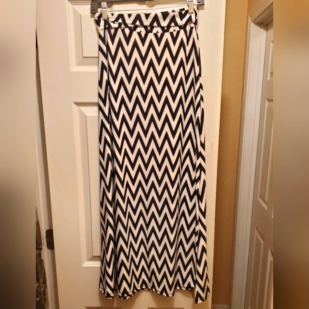 4 for $10, U Kiss Chevron Maxi Dress